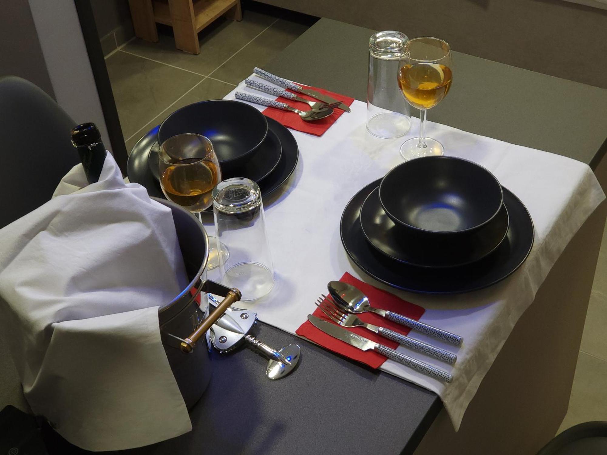 Dione Luxury Business Suite In The Heart Of アテネ エクステリア 写真