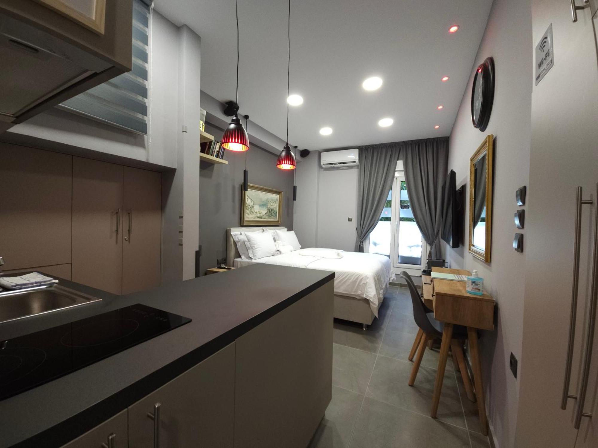Dione Luxury Business Suite In The Heart Of アテネ エクステリア 写真
