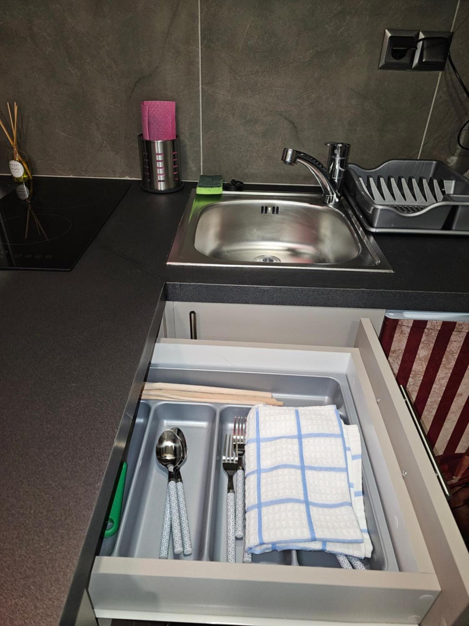 Dione Luxury Business Suite In The Heart Of アテネ エクステリア 写真