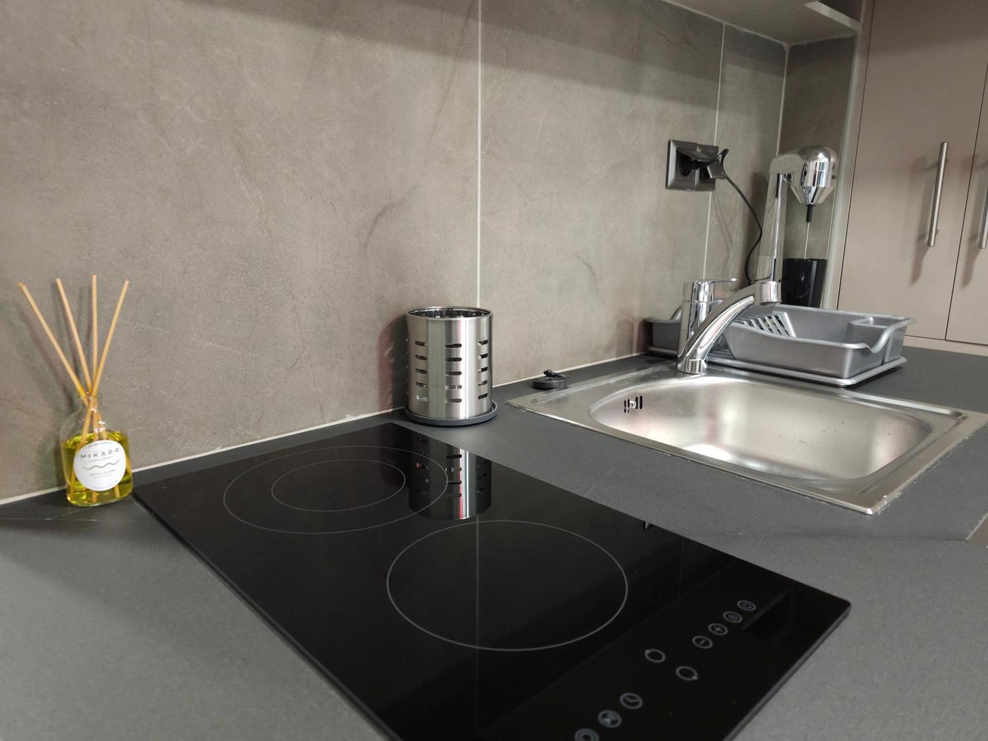 Dione Luxury Business Suite In The Heart Of アテネ エクステリア 写真