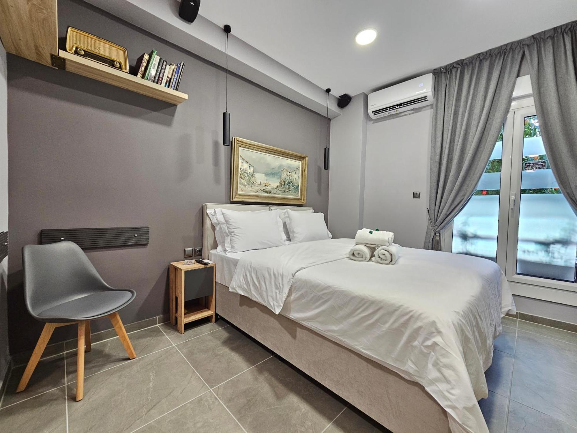 Dione Luxury Business Suite In The Heart Of アテネ エクステリア 写真